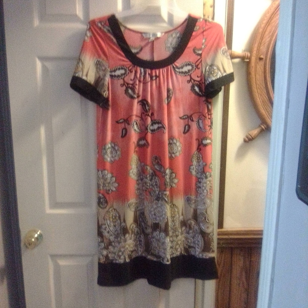 Dress - Picture 4 of 6